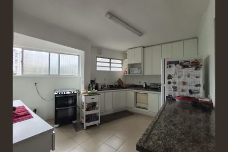 Apartamento à venda com 120m², 2 quartos e 1 vagaCozinha