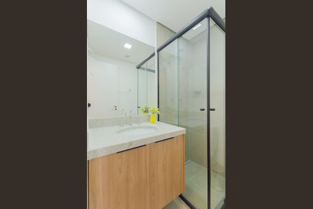 Studio para alugar com 29m², 1 quarto e 1 vaga Studio para alugar com 29m², 1 quarto e 1 vagaBanheiro