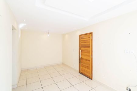 Sala de apartamento para alugar com 2 quartos, 55m² em Campo Grande, Rio de Janeiro