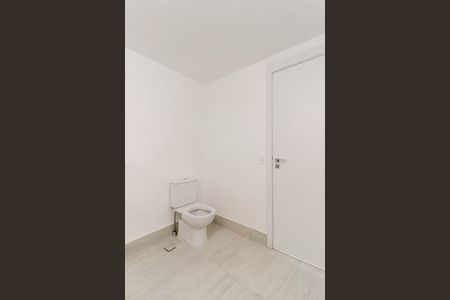 Apartamento para alugar com 44m², 2 quartos e sem vagaBanheiro