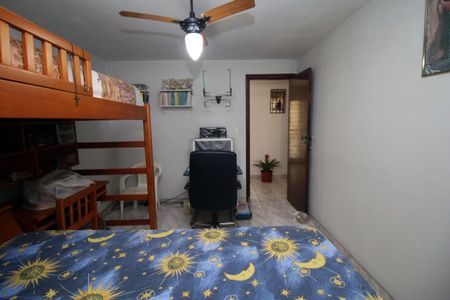 Casa à venda com 193m², 3 quartos e 2 vagasQuarto 2