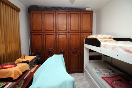 Casa à venda com 193m², 3 quartos e 2 vagasQuarto 1