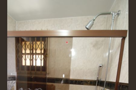 Casa à venda com 193m², 3 quartos e 2 vagasBanheiro Social