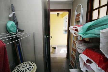 Casa à venda com 193m², 3 quartos e 2 vagasLavanderia