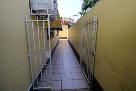 Casa à venda com 193m², 3 quartos e 2 vagasCorredor Lateral