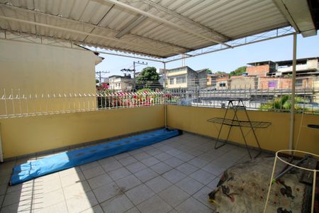 Casa à venda com 193m², 3 quartos e 2 vagasTerraço