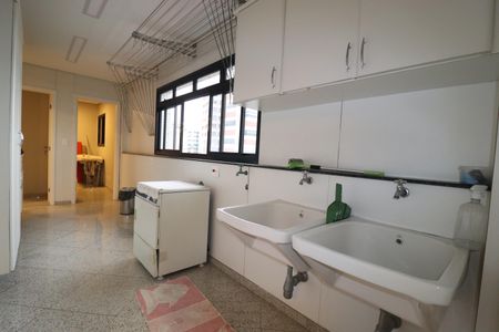 Apartamento à venda com 490m², 4 quartos e 4 vagasÁrea de Serviço