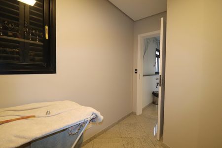 Apartamento à venda com 490m², 4 quartos e 4 vagasQuarto de Serviço 1