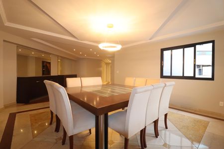 Apartamento à venda com 490m², 4 quartos e 4 vagasSala 2