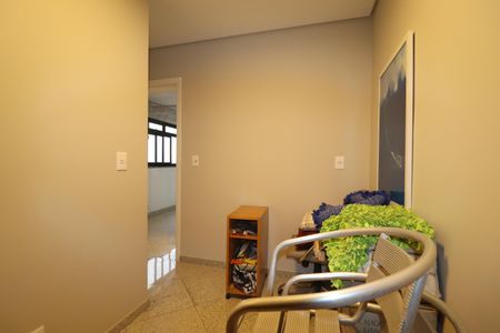 Apartamento à venda com 490m², 4 quartos e 4 vagasQuarto de Serviço 2