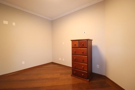 Apartamento à venda com 490m², 4 quartos e 4 vagasSuíte 2