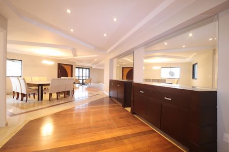 Apartamento à venda com 490m², 4 quartos e 4 vagasSala 2