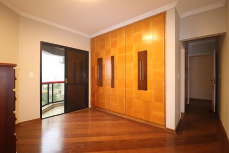 Apartamento à venda com 490m², 4 quartos e 4 vagasSuíte 2