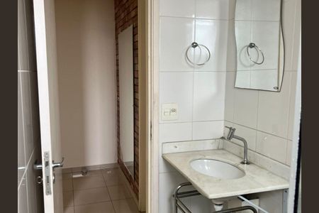 Apartamento à venda com 62m², 2 quartos e 1 vaga Apartamento à venda com 62m², 2 quartos e 1 vagaBanheiro Social