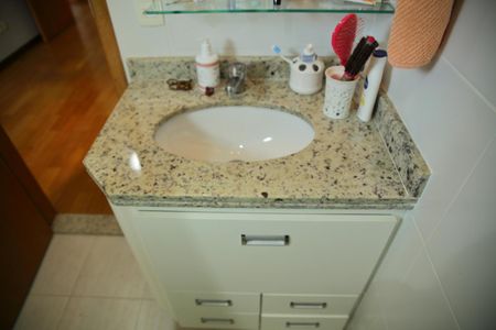 Apartamento à venda com 119m², 3 quartos e 3 vagasBanheiro Suíte 1 