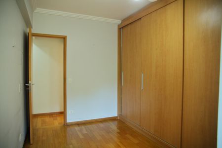 Apartamento à venda com 119m², 3 quartos e 3 vagasSuíte 1 