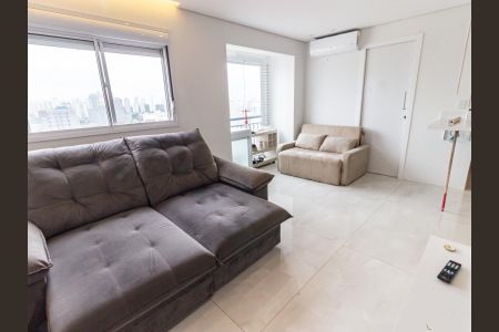 Sala de apartamento para alugar com 1 quarto, 38m² em Vila Invernada, São Paulo