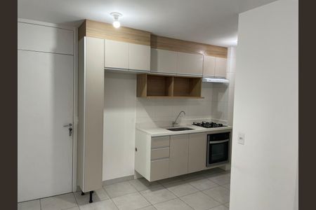 Apartamento para alugar com 51m², 2 quartos e sem vaga Apartamento para alugar com 51m², 2 quartos e sem vagaCozinha e Área de Serviço