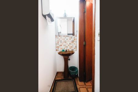 Casa à venda com 160m², 2 quartos e 1 vagaBanheiro 2