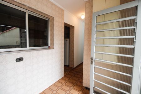 Casa à venda com 160m², 2 quartos e 1 vagaÁrea de serviço