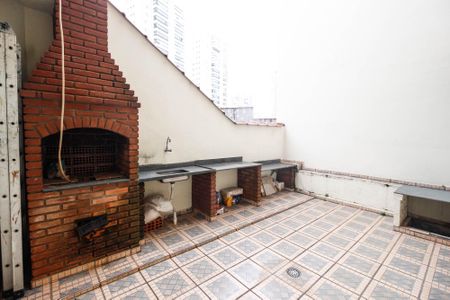 Casa à venda com 160m², 2 quartos e 1 vagaChurrasqueira