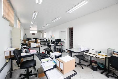 Casa à venda com 160m², 2 quartos e 1 vagaQuarto de serviço