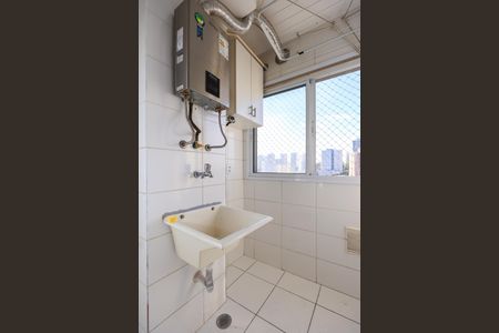 Apartamento à venda com 45m², 2 quartos e 1 vaga Apartamento à venda com 45m², 2 quartos e 1 vagaÁrea de Serviço