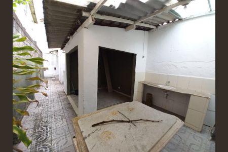 Casa para alugar com 125m², 2 quartos e sem vagaÁrea de Serviço