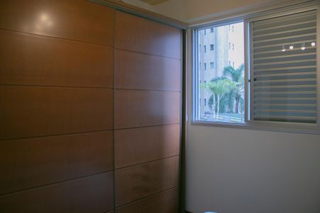 Apartamento para alugar com 146m², 4 quartos e 3 vagas Apartamento para alugar com 146m², 4 quartos e 3 vagasQuarto 3