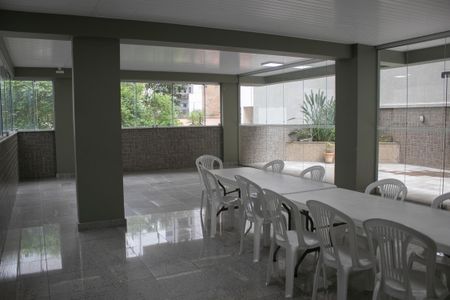 Apartamento para alugar com 146m², 4 quartos e 3 vagas Apartamento para alugar com 146m², 4 quartos e 3 vagasÁrea comum - Salão de festas