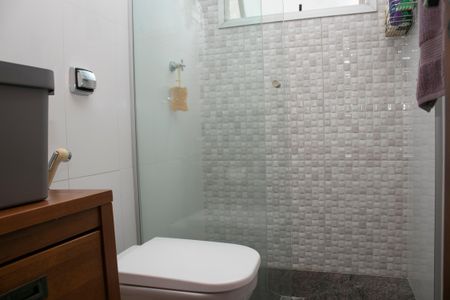 Apartamento para alugar com 146m², 4 quartos e 3 vagas Apartamento para alugar com 146m², 4 quartos e 3 vagasBanheiro da Suíte