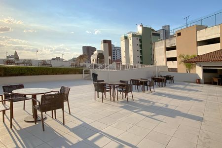 Apartamento à venda com 97m², 3 quartos e 2 vagasÁrea comum - Pátio