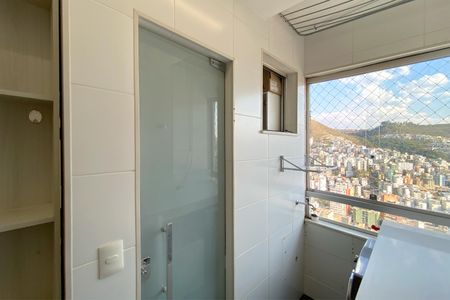 Apartamento à venda com 97m², 3 quartos e 2 vagasÁrea de Serviço