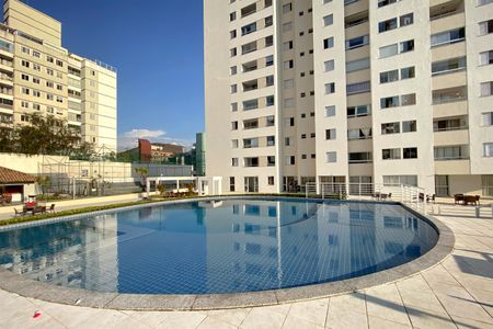 Apartamento à venda com 97m², 3 quartos e 2 vagasÁrea comum - Piscina