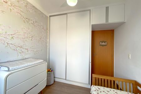 Apartamento à venda com 97m², 3 quartos e 2 vagasQuarto 2