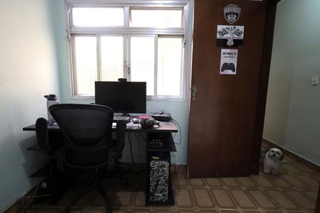 Casa à venda com 197m², 4 quartos e 2 vagas Casa à venda com 197m², 4 quartos e 2 vagasQuarto 1