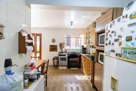 Casa à venda com 252m², 3 quartos e 3 vagasCozinha