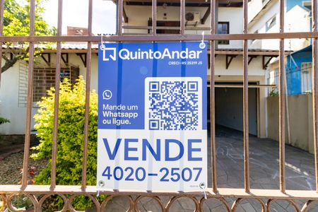 Casa à venda com 252m², 3 quartos e 3 vagasPlaquinha