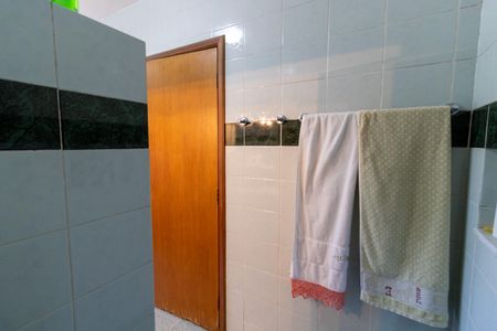 Casa à venda com 252m², 3 quartos e 3 vagasBanheiro da Suíte