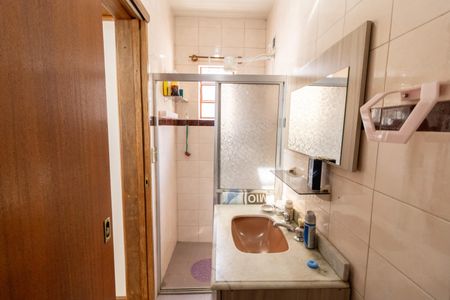 Casa à venda com 252m², 3 quartos e 3 vagasBanheiro