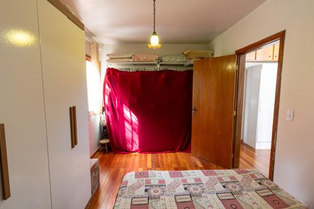 Casa à venda com 252m², 3 quartos e 3 vagasQuarto 2