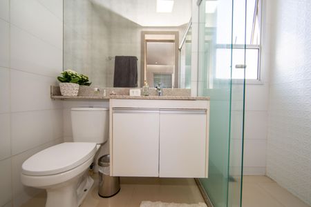 Apartamento à venda com 89m², 3 quartos e 2 vagasBanheiro 1