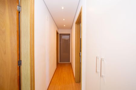 Apartamento à venda com 89m², 3 quartos e 2 vagasCorredor