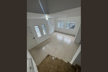 Foto 06 de casa à venda com 2 quartos, 190m² em Vila Domitila, São Paulo