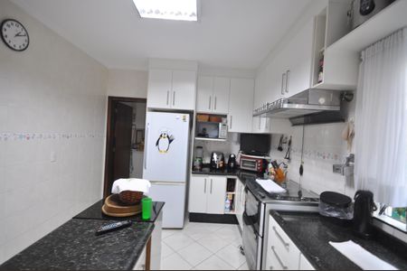 Casa à venda com 215m², 3 quartos e 4 vagasCozinha