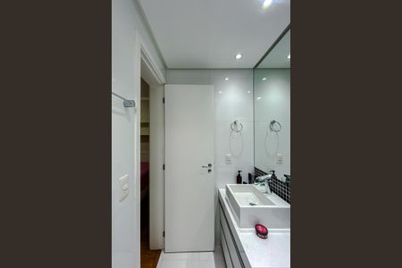 Apartamento à venda com 96m², 3 quartos e 2 vagasBanheiro da Suíte