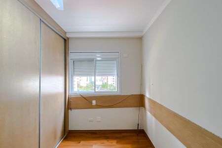 Apartamento à venda com 96m², 3 quartos e 2 vagasQuarto 2