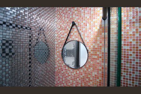 Banheiro de kitnet/studio para alugar com 1 quarto, 20m² em Vila Santa Clara, São Paulo