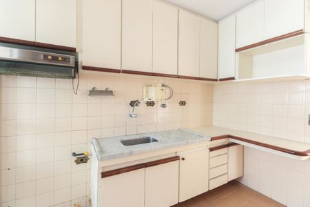 Apartamento para alugar com 70m², 2 quartos e 1 vagaCozinha