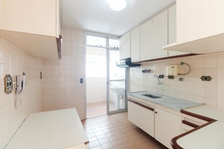 Apartamento para alugar com 70m², 2 quartos e 1 vagaCozinha